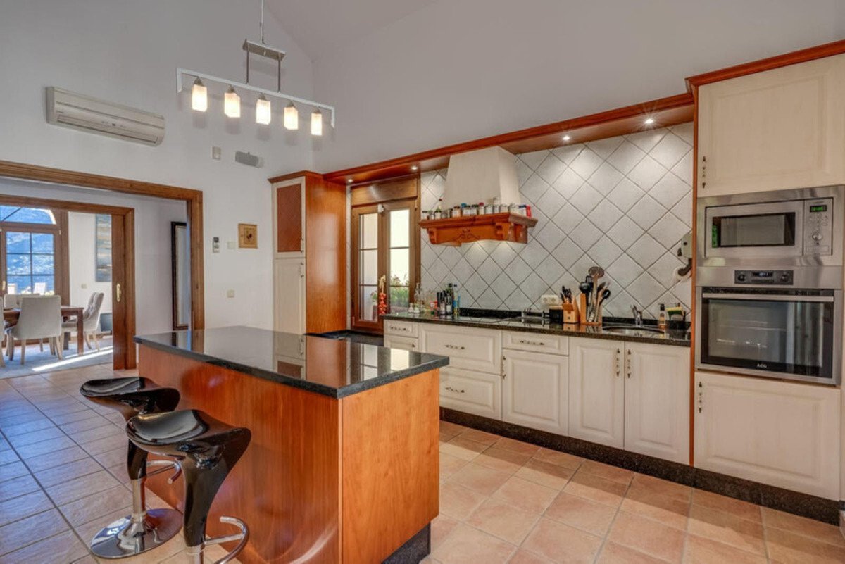 5-3595ad71cbd87be6c3643a4285ef4791 (2)